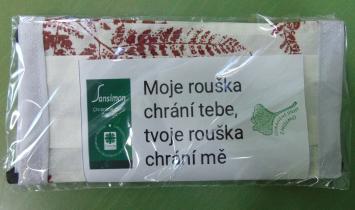 rouska1